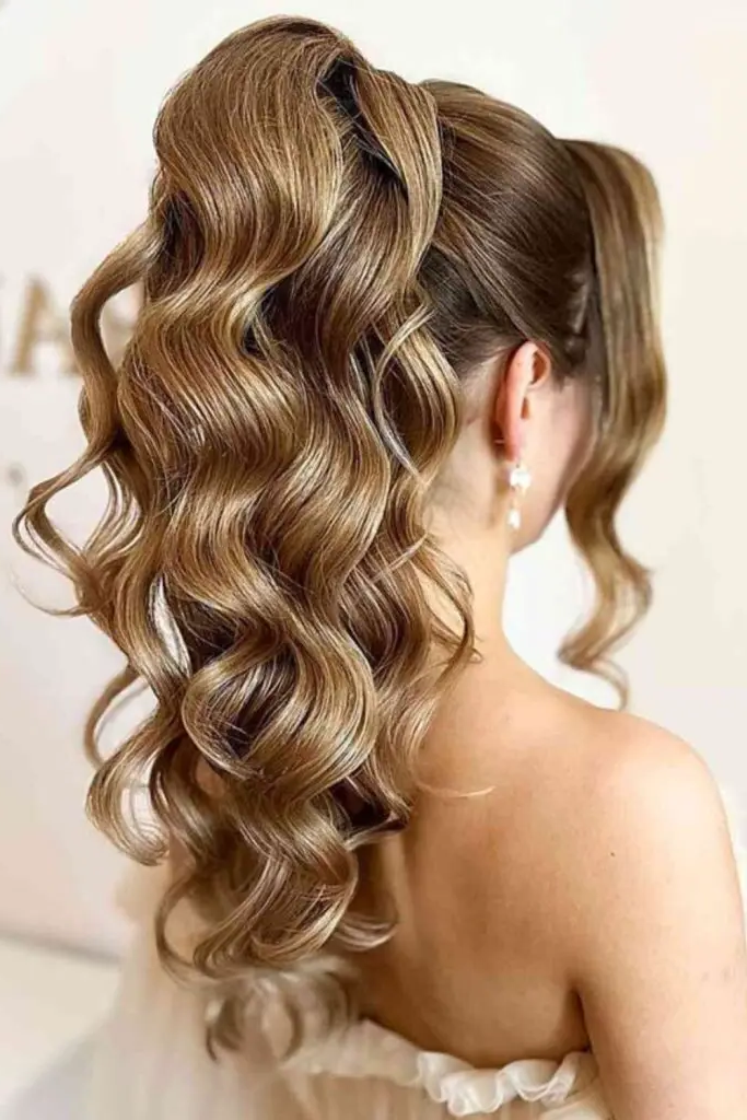 High Ponytail with Soft, Loose Curls