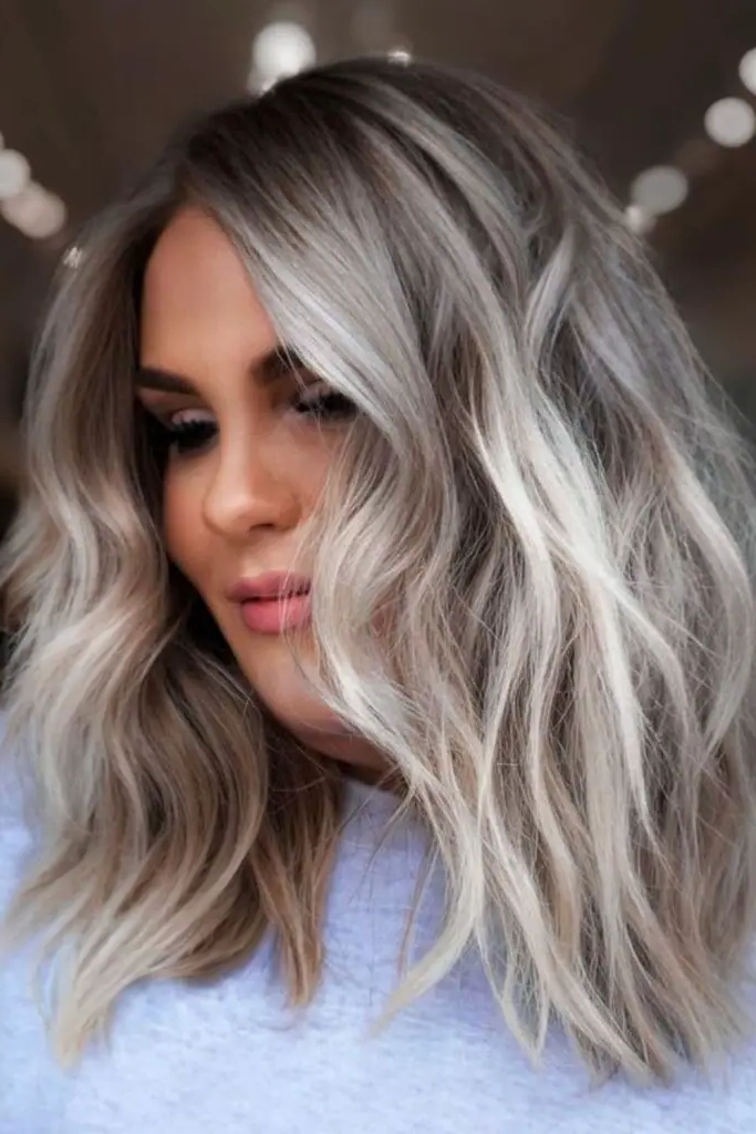 Side-Parted Blunt Lob Hairstyle