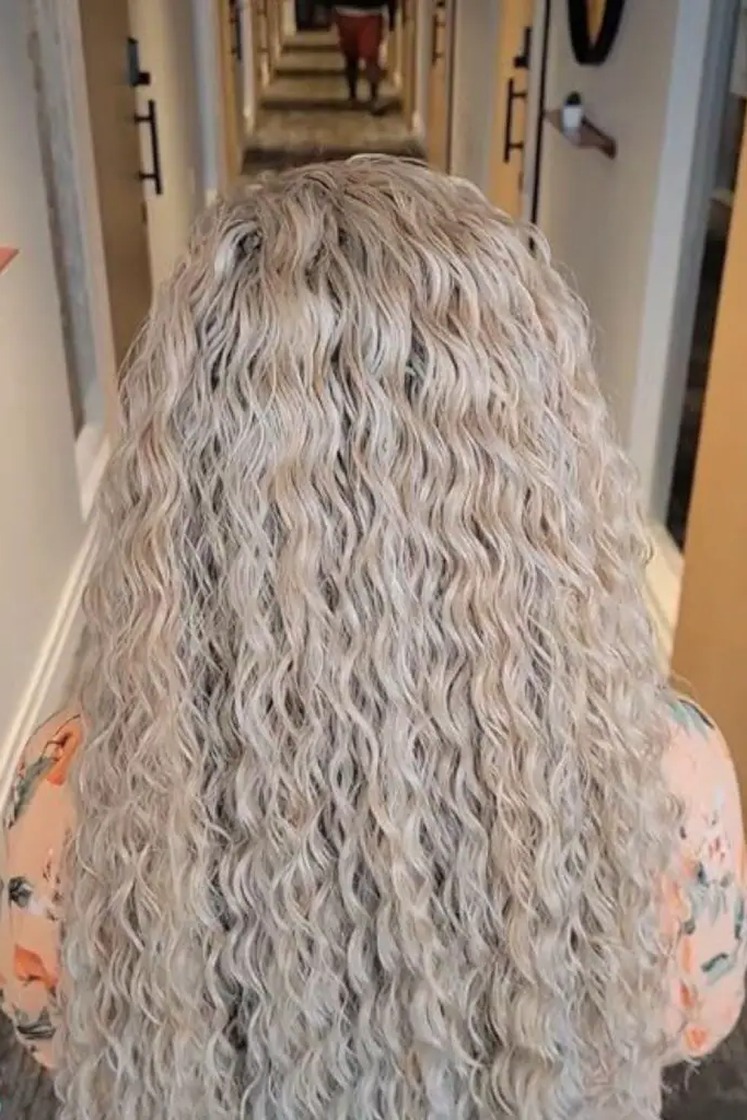 Soft Ivory Elegance Crochet Twist Hairstyle