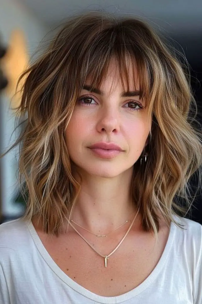 Textured Lob with Feathered Fringe